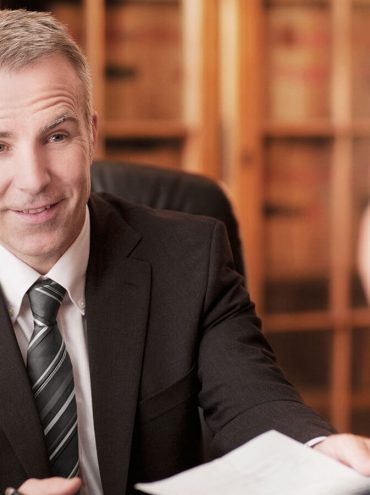 lawyer-bg1 lawyer-bg1